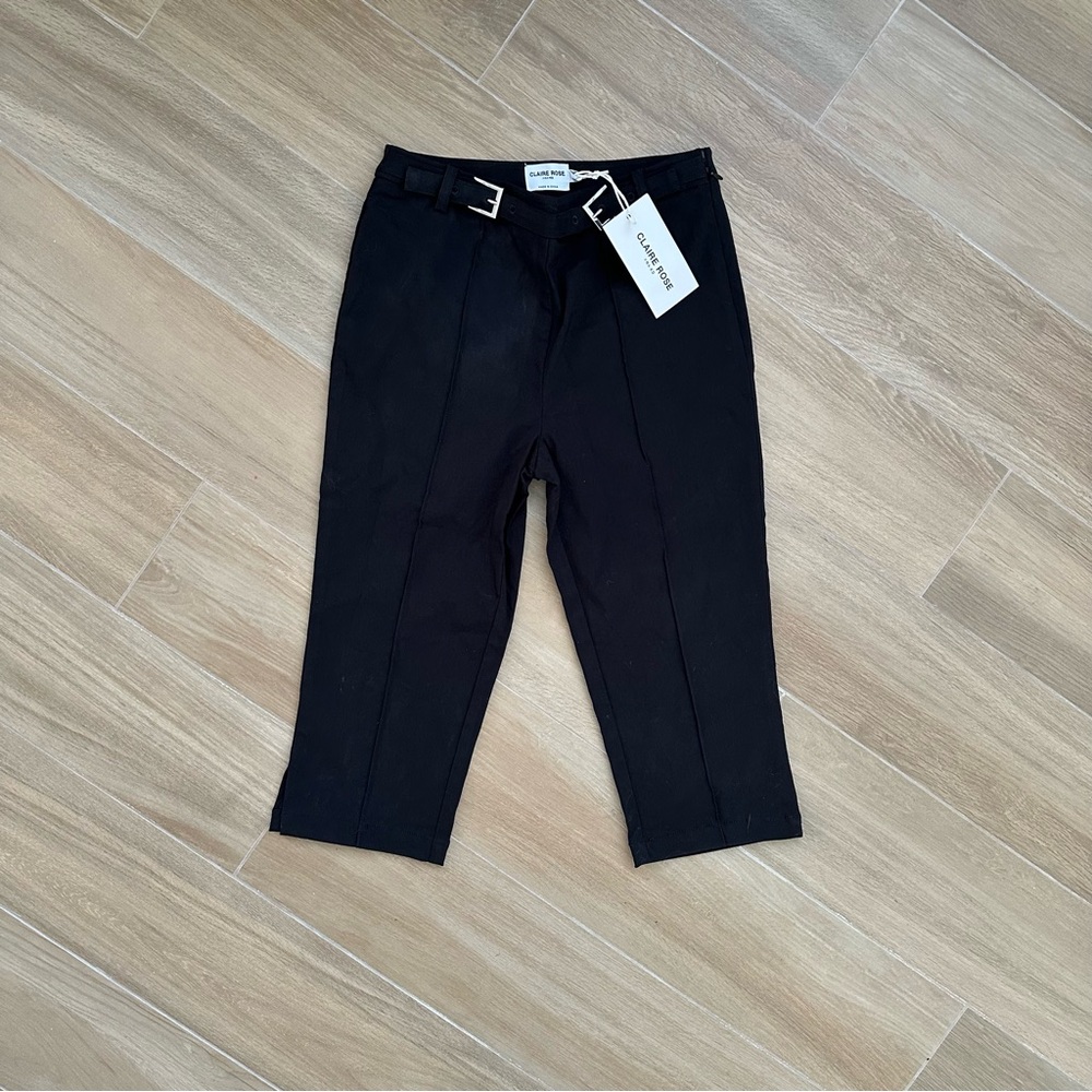 NA-KD Front Seam Black Capris